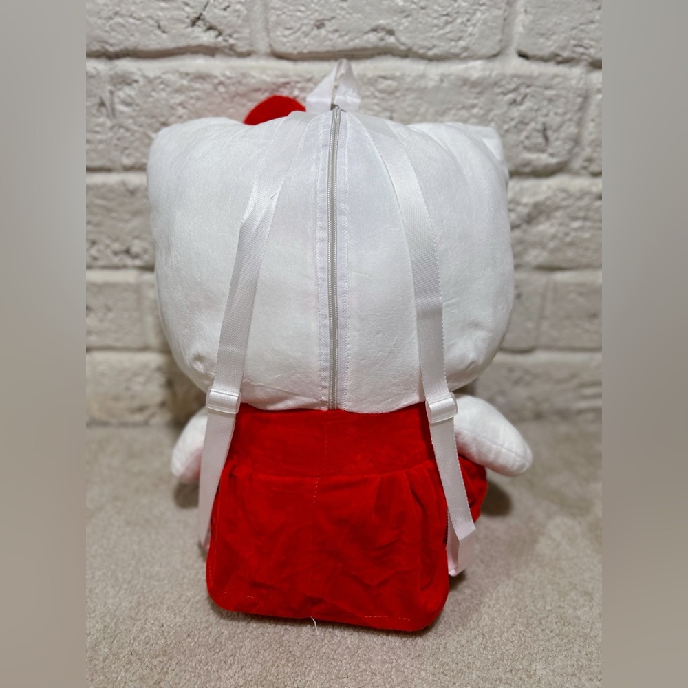 Large Hello Kitty Plush Backpack - Picture 2 of 3